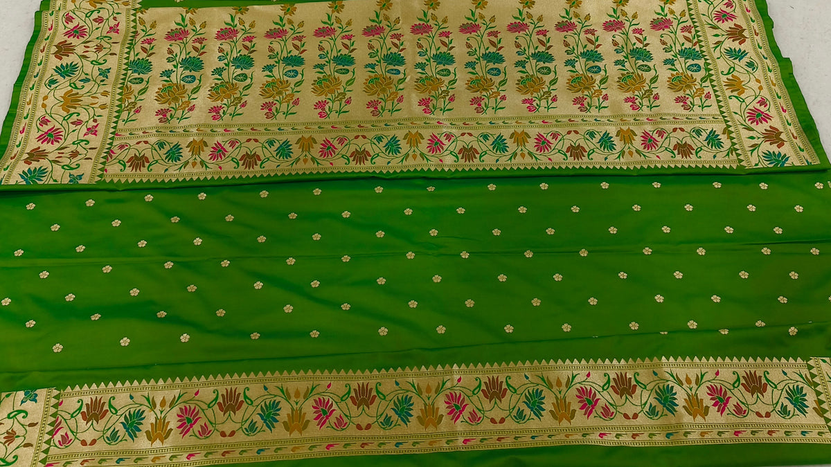 Green Lotus Minakari Border Paithani