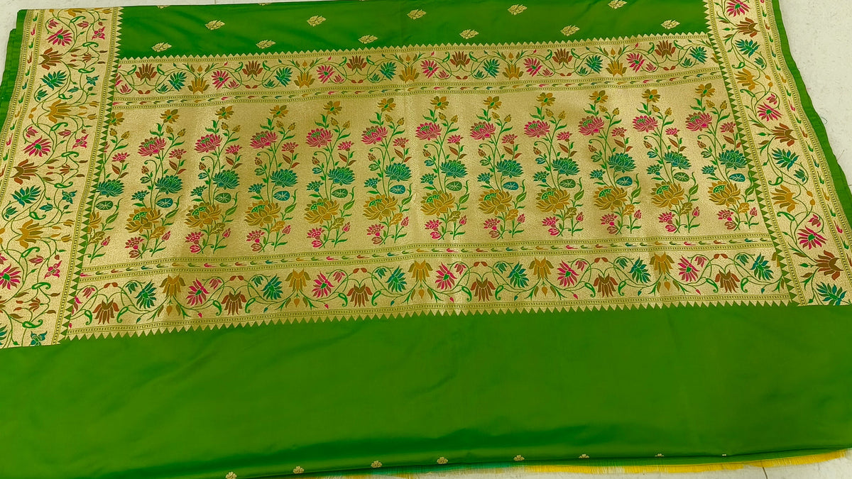 Green Lotus Minakari Border Paithani