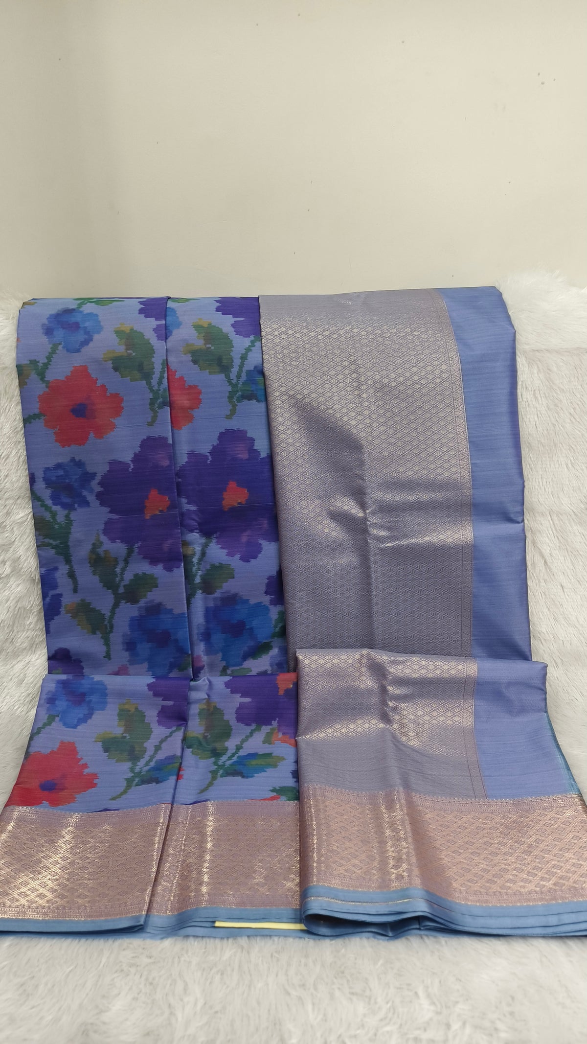 Blue Digital Flower Printed Pure Silk Saree