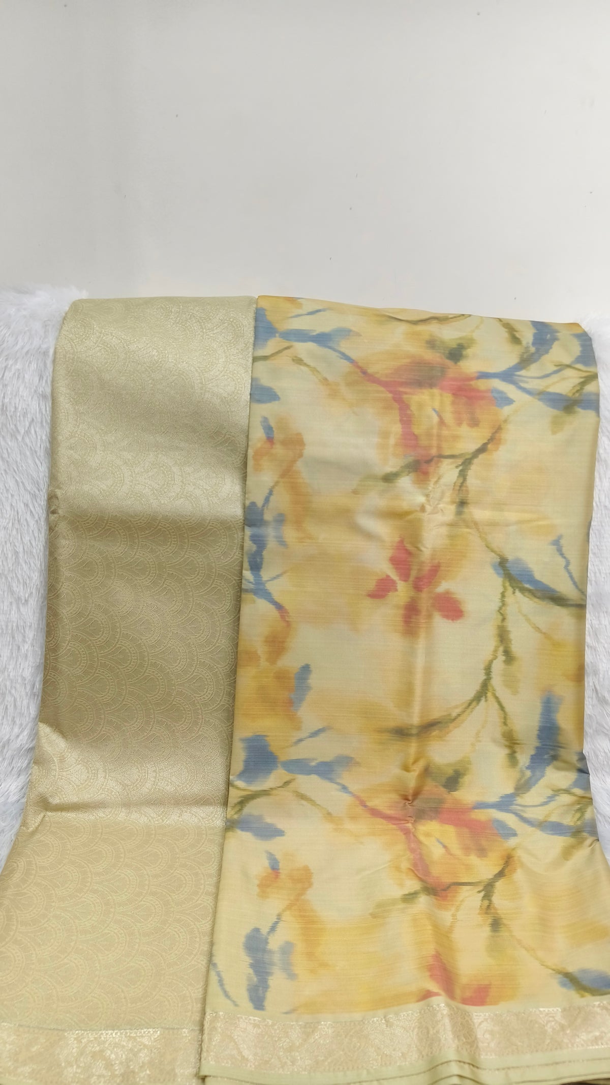 Cream Digital Printed Pure Silk Saree